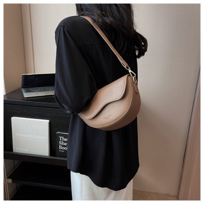 Popular Retro Easy Matching Crossbody Bag
