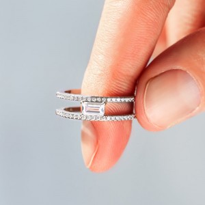 Ornament Geometric Square Women's Fashion Ring