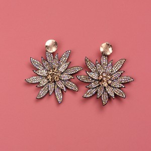 Vintage Fashion Full Rhinestone-encrusted Flower Earrings