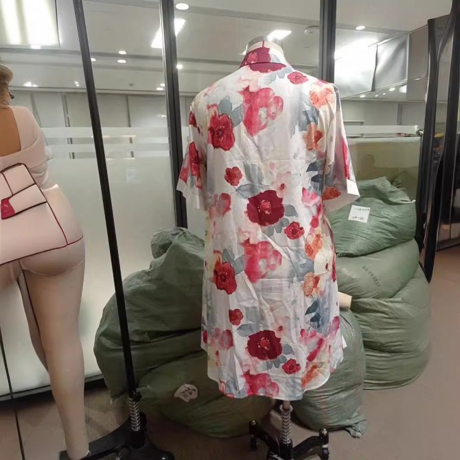 Women's Fashionable Watercolor Little Flower Printed Pocket Shirt Dress