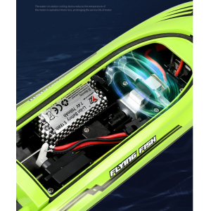 Remote Control Water Summer Toys 24g Competitive Boat Light Speed 25km High Speed Speedboat