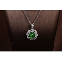 S925 Emerald Pendant Light Luxury High grade Necklace