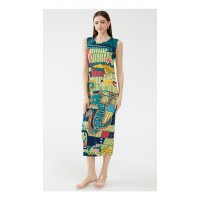 Summer Elegance Slim Fit Round Neck Pleated Casual Style Dress