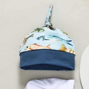 Set top pants and hat