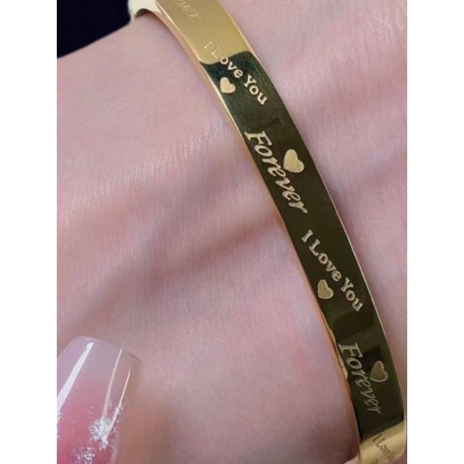 Women's Niche Stainless Steel Bracelet Does Not Fade