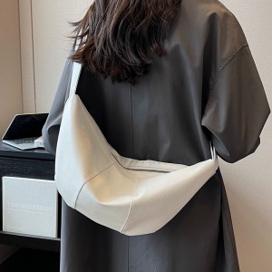 Fashion Large Capacity Moon Bag