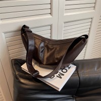 Fashion Large Capacity Moon Bag