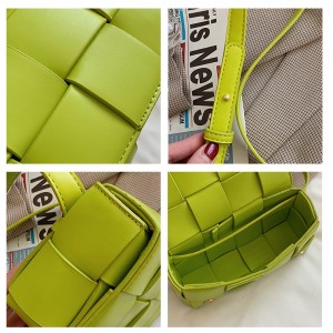 All-match Shoulder Bag Handmade Woven Small Square Bag