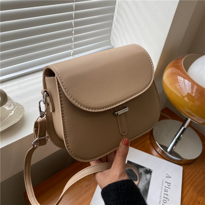 Women's All-match One Shoulder Saddle Bag