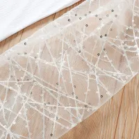 Shiny bead mesh thread sleeve stitching