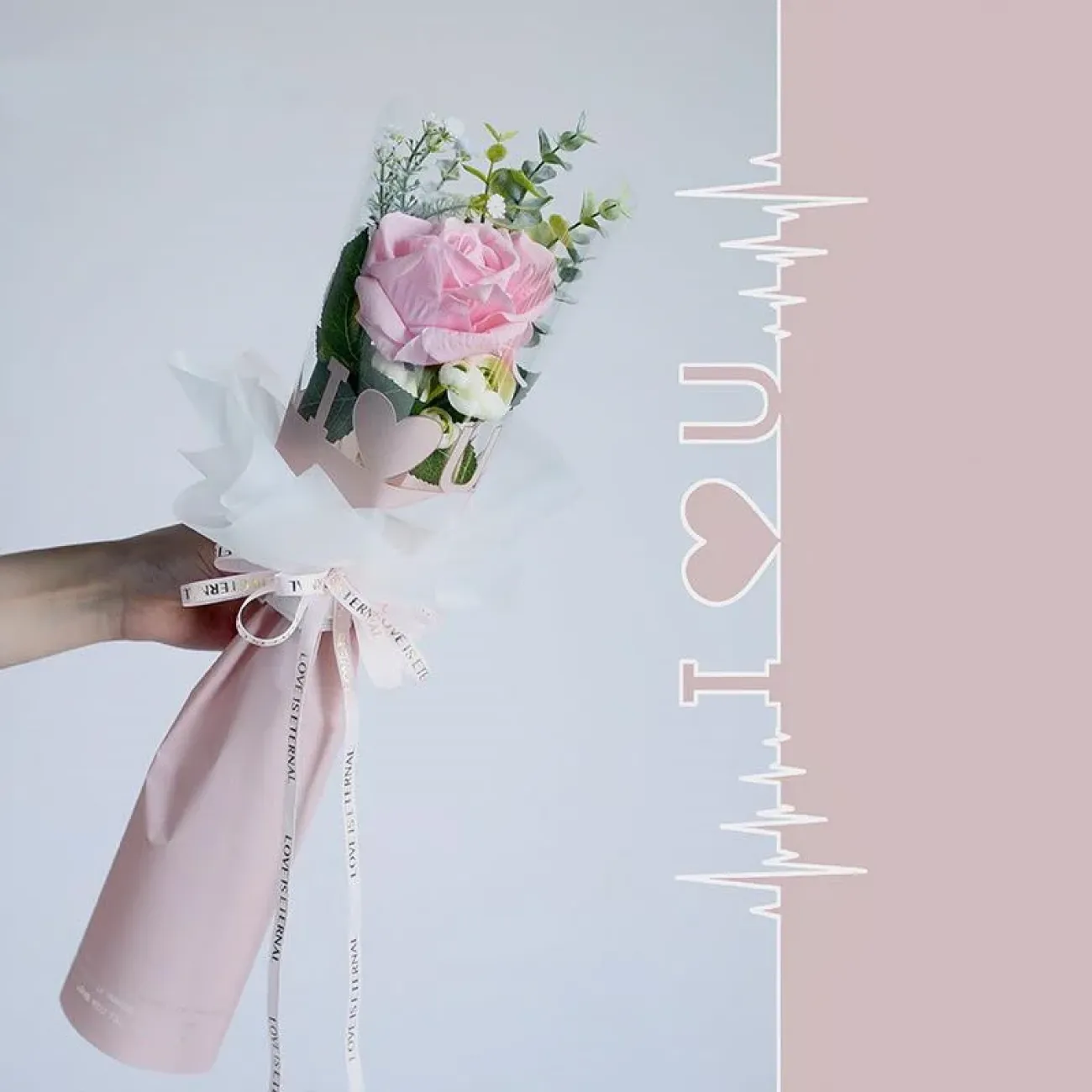 Small Bouquet Heart Single Rose Wrapping Paper